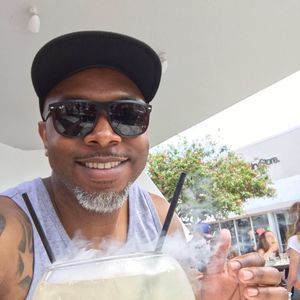 Meet your Posher, Leon